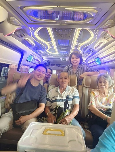 Luxury van rental, Bangkok private van service